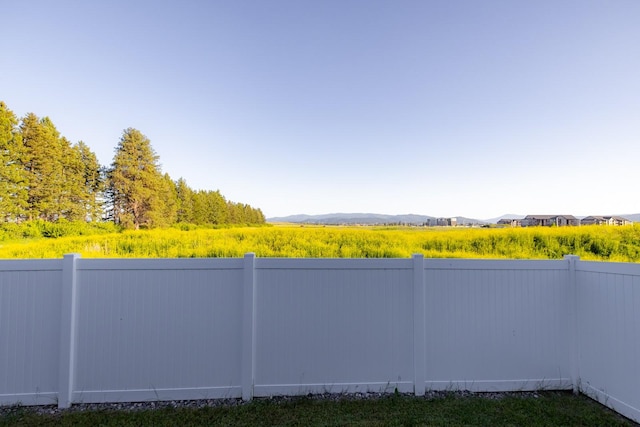 546 Sparrow Rd, Kalispell, MT 59901 - view of yard