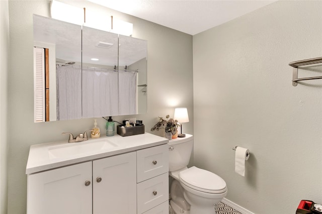 1346 Lilly Ct, Missoula, MT 59802 - full bath with vanity and curtained shower