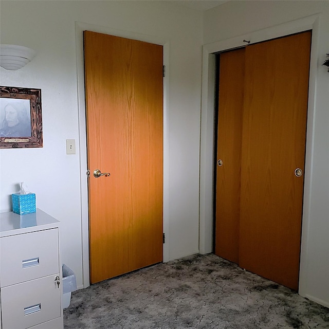 4400 Sierra Dr, Missoula, MT 59804 - corridor with light colored carpet