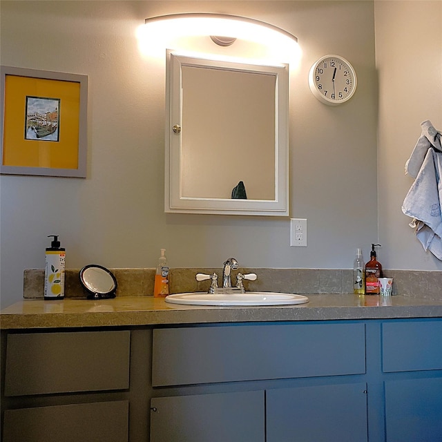 4400 Sierra Dr, Missoula, MT 59804 - bathroom with vanity
