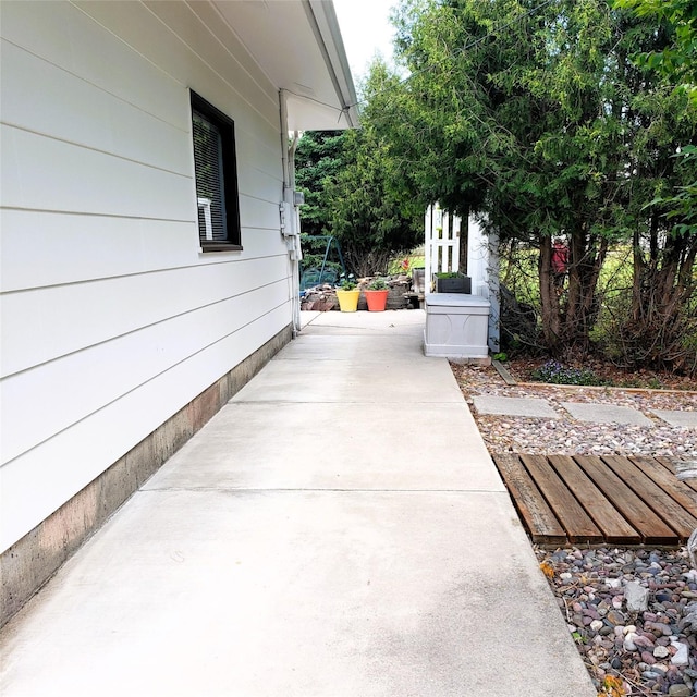 4400 Sierra Dr, Missoula, MT 59804 - view of side of home with a patio area