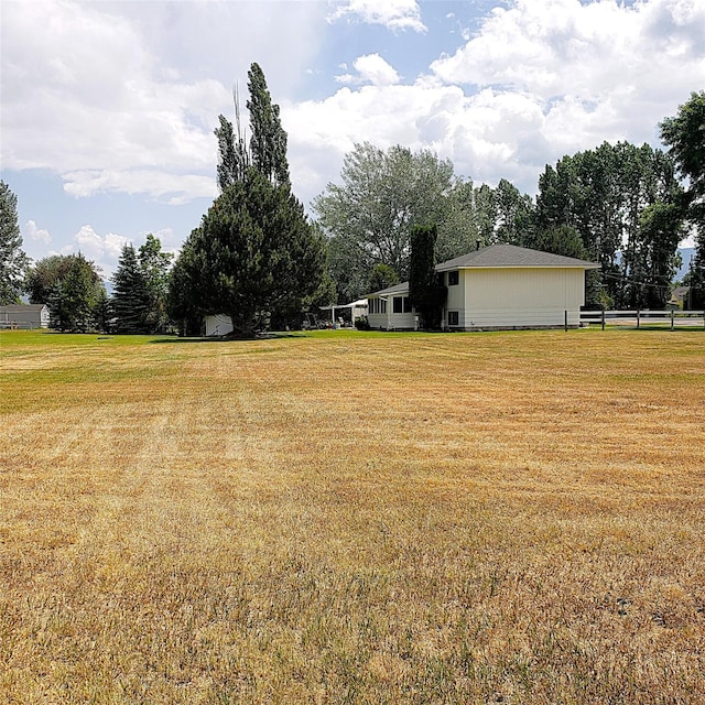 4400 Sierra Dr, Missoula, MT 59804 - view of yard