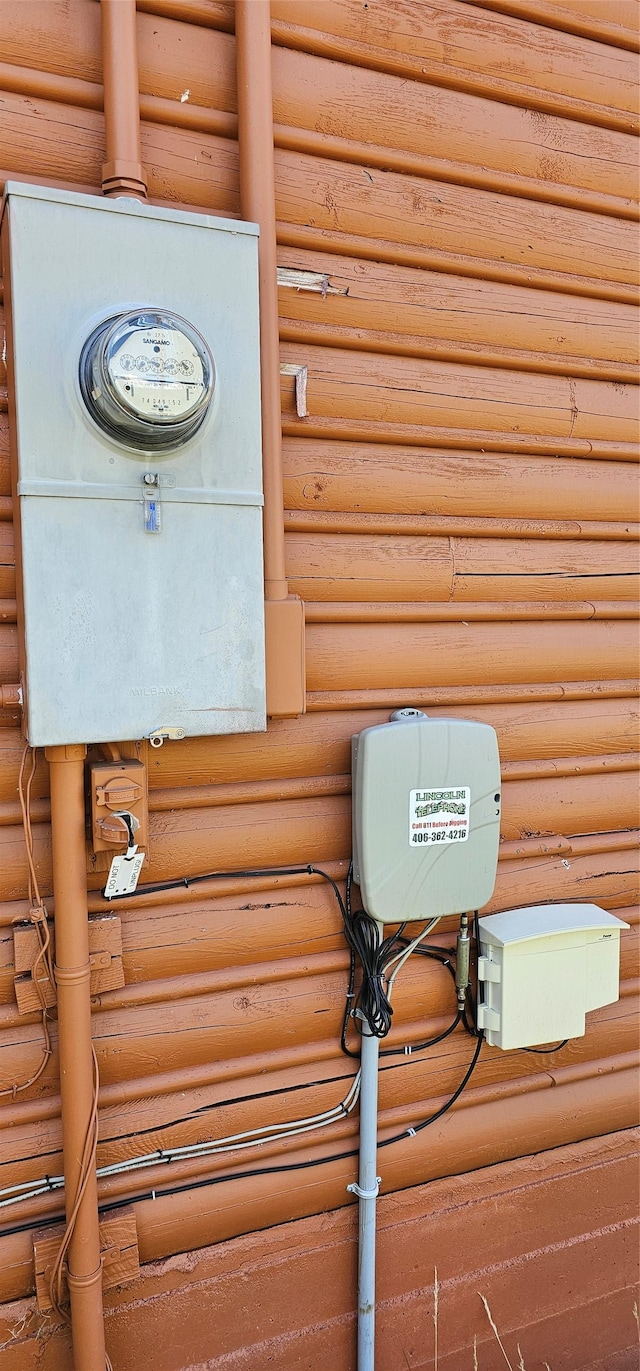 8325 Thunder Rd, Lincoln, MT 59639 - exterior view of electric meter