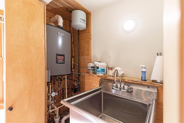 349 Harlan Creek Rd, Hamilton, MT 59840 - kitchen with water heater and a sink