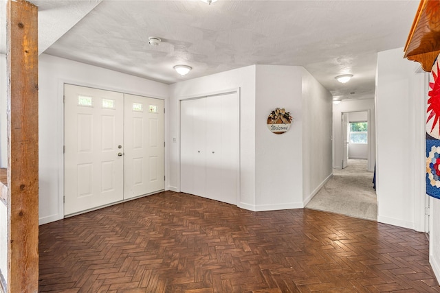 4291 Williams Ln, Stevensville, MT 59870 - foyer entrance featuring baseboards