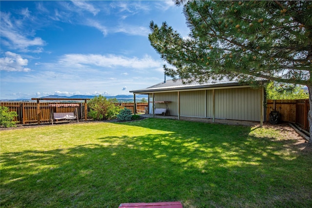 4291 Williams Ln, Stevensville, MT 59870 - fenced backyard featuring a mountain view