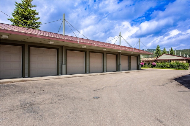 7175 US Highway 93 S Unit 4-102, Lakeside, MT 59922 - view of garage