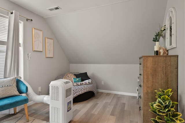 2331 W Sussex Ave, Missoula, MT 59801 - bedroom featuring light wood-style floors and lofted ceiling