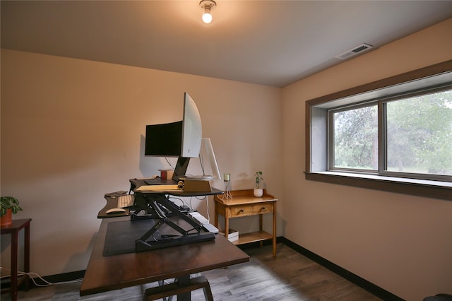 86 Steamboat Way W, Thompson Falls, MT 59873 - home office with wood finished floors and baseboards