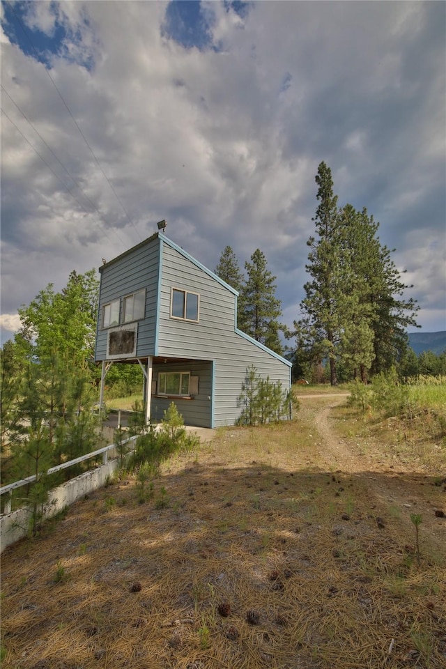 86 Steamboat Way W, Thompson Falls, MT 59873 - view of side of property