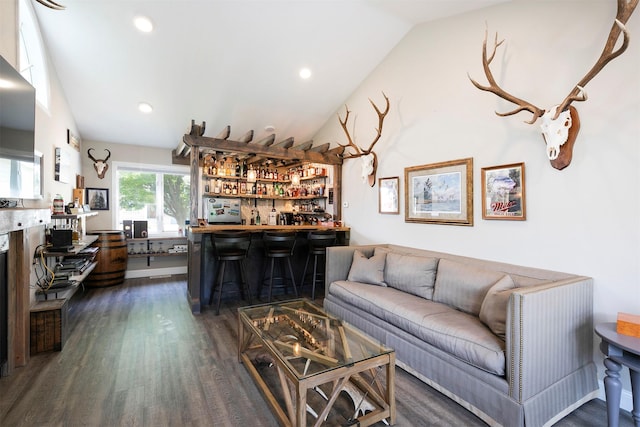 108 Apple House Ln, Missoula, MT 59802 - living room featuring bar area, vaulted ceiling, dark wood-style floors, and recessed lighting