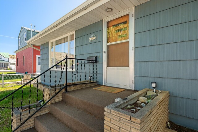 209 Spruce St, Anaconda, MT 59711 - property entrance