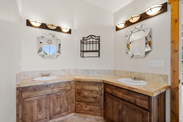 54 Bluebird Dr, Kalispell, MT 59901 - full bath featuring double vanity