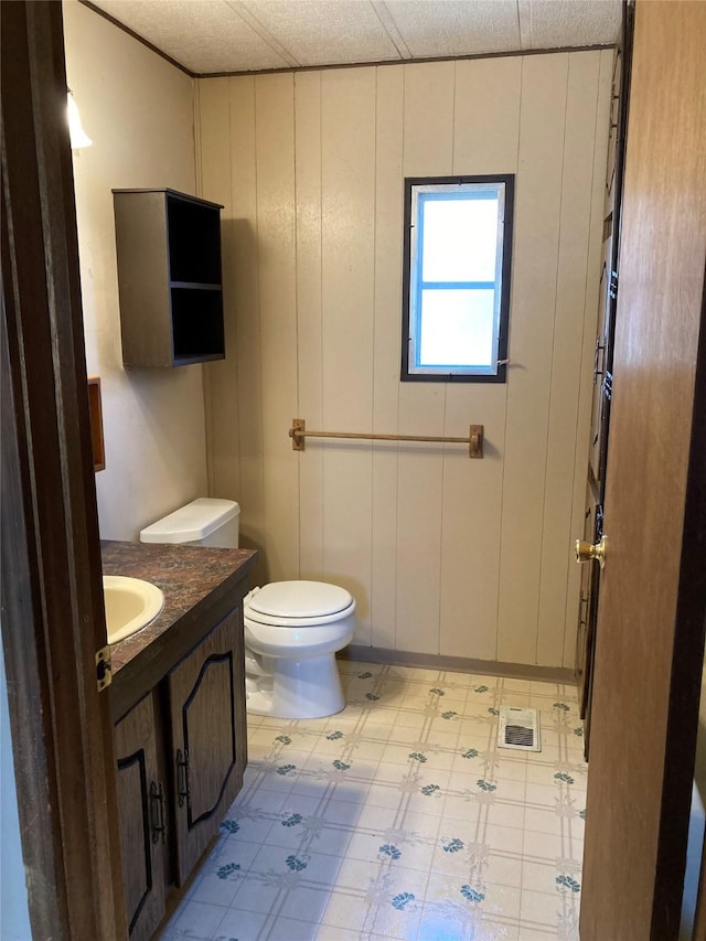412 N Surrey St, Missoula, MT 59808 - bathroom with tile patterned floors and vanity