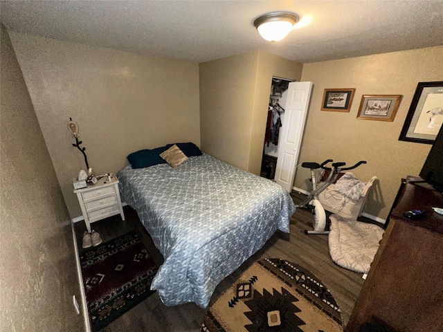 34 E Summit St, Butte, MT 59701 - bedroom featuring wood finished floors
