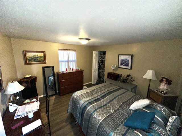 34 E Summit St, Butte, MT 59701 - bedroom with wood finished floors and baseboards