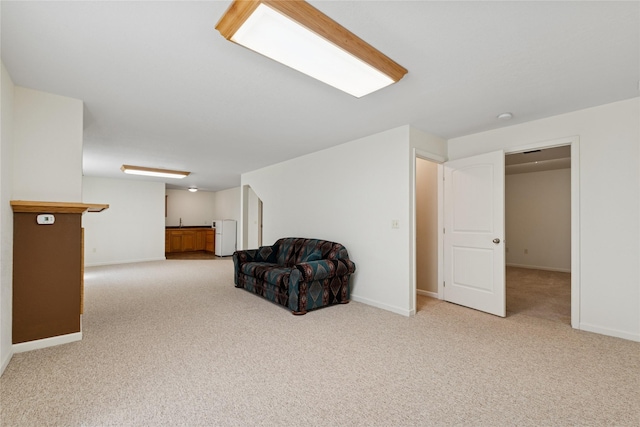 209 E Nicklaus Ave, Kalispell, MT 59901 - sitting room with carpet floors