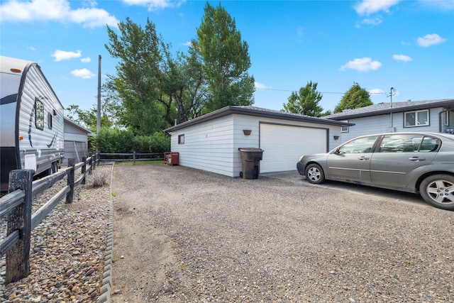305 S Dell Dr, Havre, MT 59501 - view of side of home with a garage and an outdoor structure