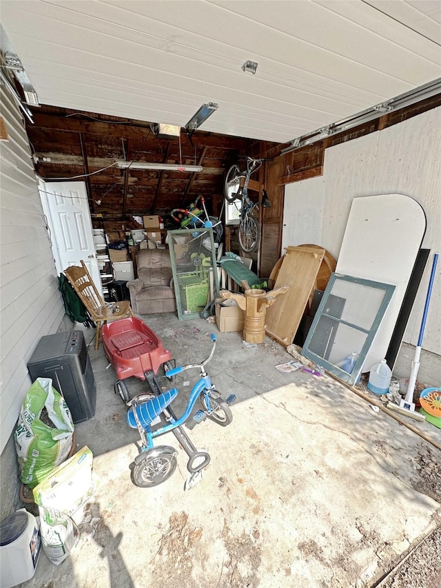 214 2nd Ave SW, Cut Bank, MT 59427 - view of garage