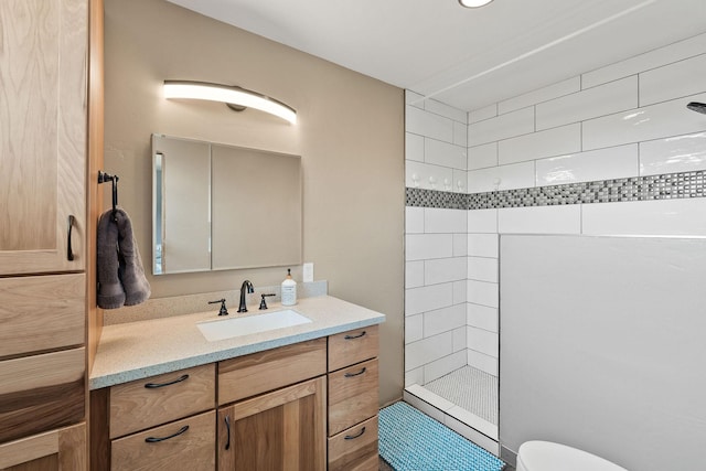 2150 Teal Dr, Kalispell, MT 59901 - bathroom with tiled shower and vanity