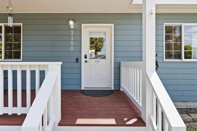 2150 Teal Dr, Kalispell, MT 59901 - entrance to property featuring a porch