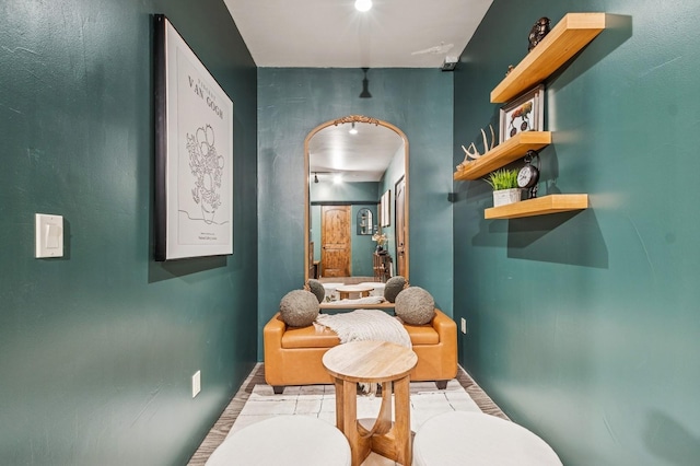 153 Slopeside Dr Unit 14, Whitefish, MT 59937 - living area featuring arched walkways and baseboards
