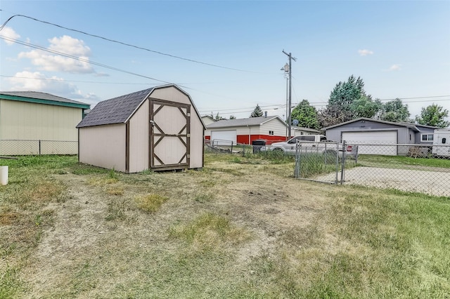 1312 2nd Ave NW, Great Falls, MT 59404 - view of yard with a garage and a shed