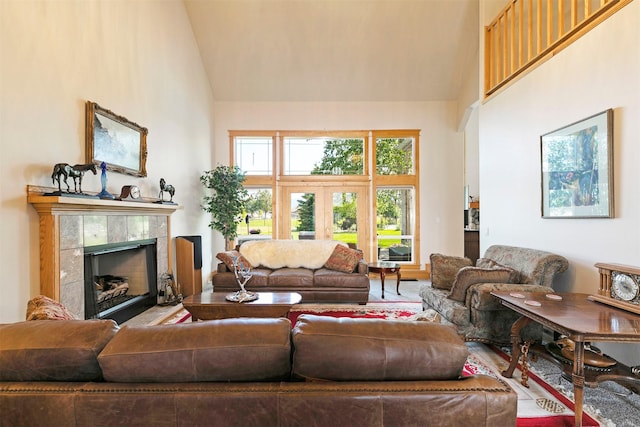 424 Saddle Ridge Rd, Hamilton, MT 59840 - living room with high vaulted ceiling and a fireplace