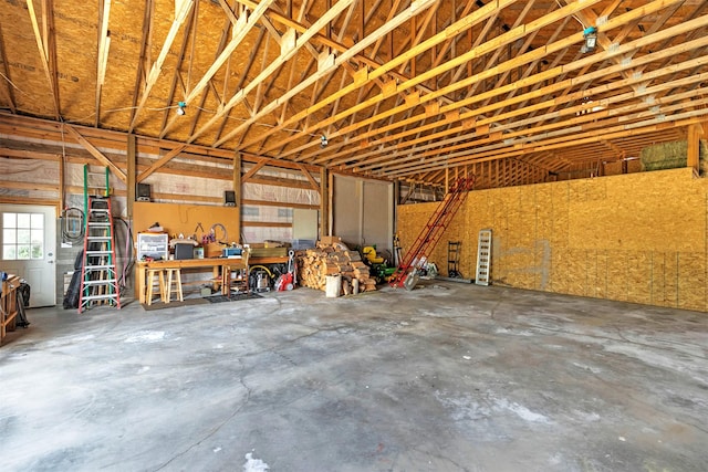 424 Saddle Ridge Rd, Hamilton, MT 59840 - view of garage