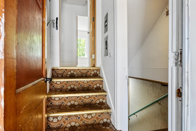 2515 S Higgins Ave, Missoula, MT 59801 - view of stairway