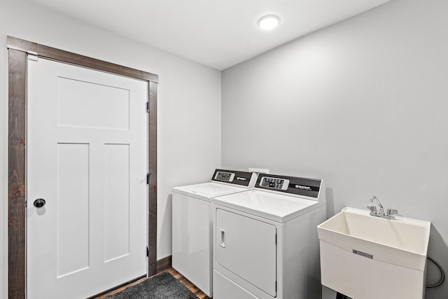 1 Arizona Rd, Great Falls, MT 59404 - laundry room with washer and clothes dryer and dark wood finished floors
