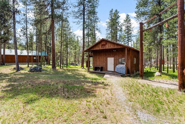 392 Leisure Ln, Sula, MT 59871 - view of yard with an outbuilding