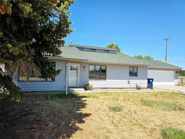 1401 Park Garden Rd, Great Falls, MT 59404 - view of front of property featuring a front lawn, a garage, concrete driveway, and a shingled roof