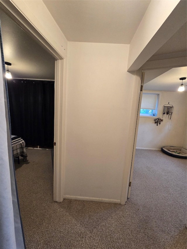 761 32nd Ave NE, Great Falls, MT 59404 - corridor featuring carpet floors