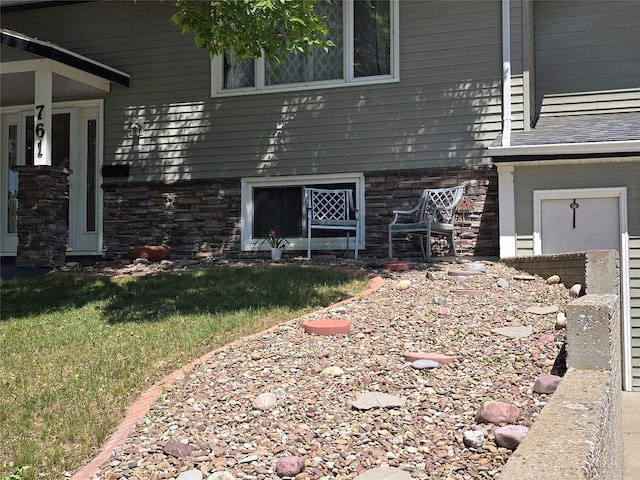 761 32nd Ave NE, Great Falls, MT 59404 - property entrance featuring a yard