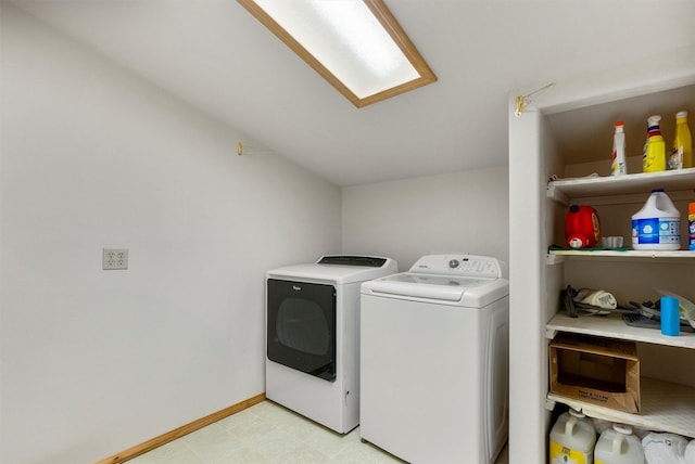 674 Porter Hill Rd, Stevensville, MT 59870 - laundry room with independent washer and dryer and light flooring