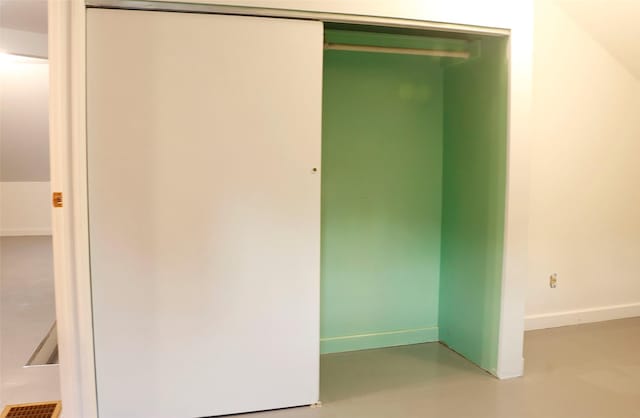 319 2nd St SW, Choteau, MT 59422 - view of closet