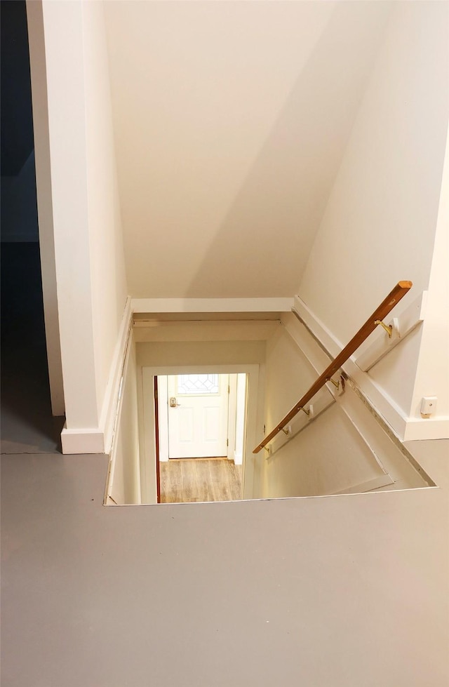 319 2nd St SW, Choteau, MT 59422 - view of stairway