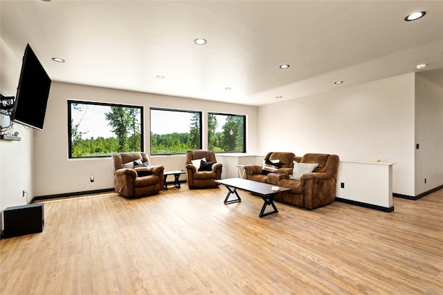 600 Ringneck Dr, Kalispell, MT 59901 - living area featuring light wood finished floors and recessed lighting