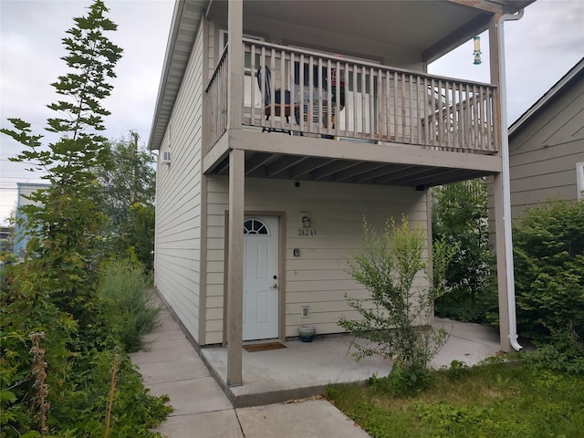 2426 Ernest Ave, Missoula, MT 59801 - view of exterior entry featuring a balcony