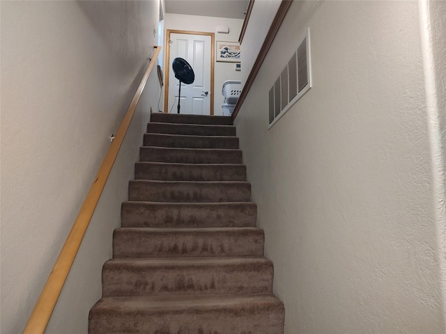 2426 Ernest Ave, Missoula, MT 59801 - view of stairway