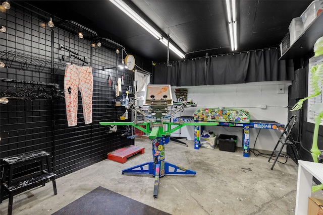 438 Somers Ave, Whitefish, MT 59937 - view of garage