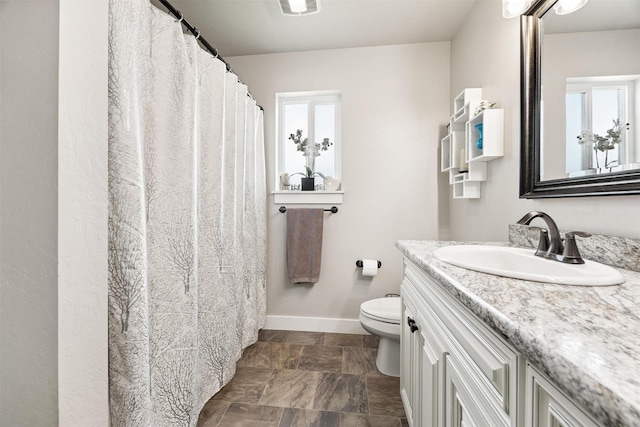4460 Sunburst Ln, Stevensville, MT 59870 - full bath featuring toilet and vanity