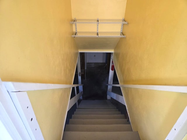 3017 5th Ave N, Great Falls, MT 59401 - view of stairs