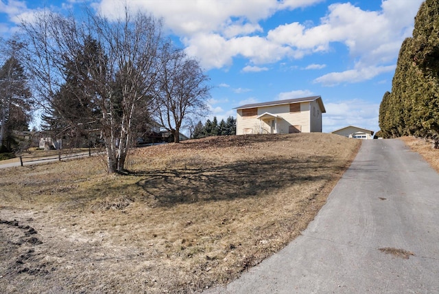 16 Harbin Hill Rd, Kalispell, MT 59901 - view of asphalt driveway