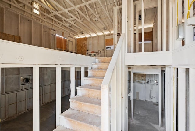 16 Harbin Hill Rd, Kalispell, MT 59901 - view of stairway