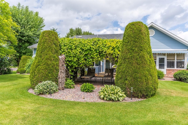 286 Arbour Dr W, Kalispell, MT 59901 - rear view of property with a yard