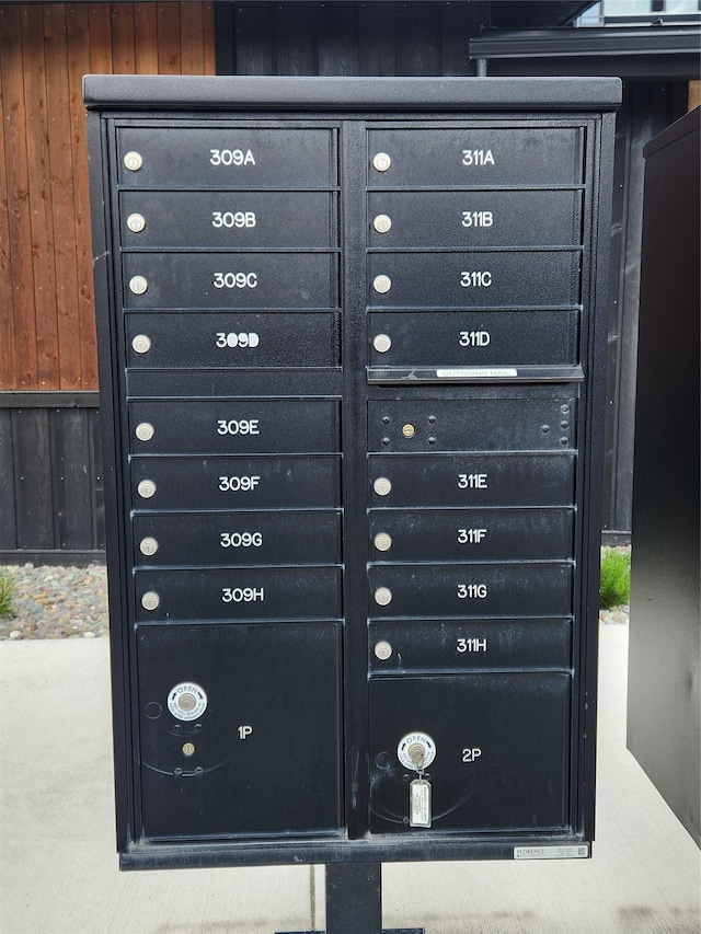 311E Akers Ln Unit E, Whitefish, MT 59937 - exterior view of mail area