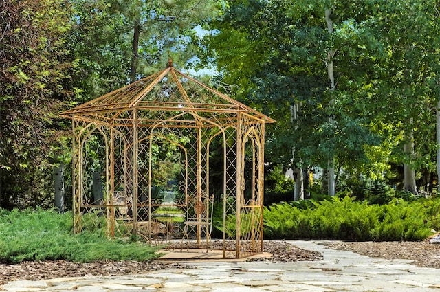 12 Pathfinder Trl, Bozeman, MT 59718 - view of community with a gazebo
