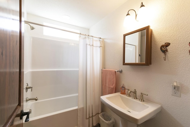 3979 Evenson Ln, Stevensville, MT 59870 - full bath with shower / bath combination with curtain and a sink